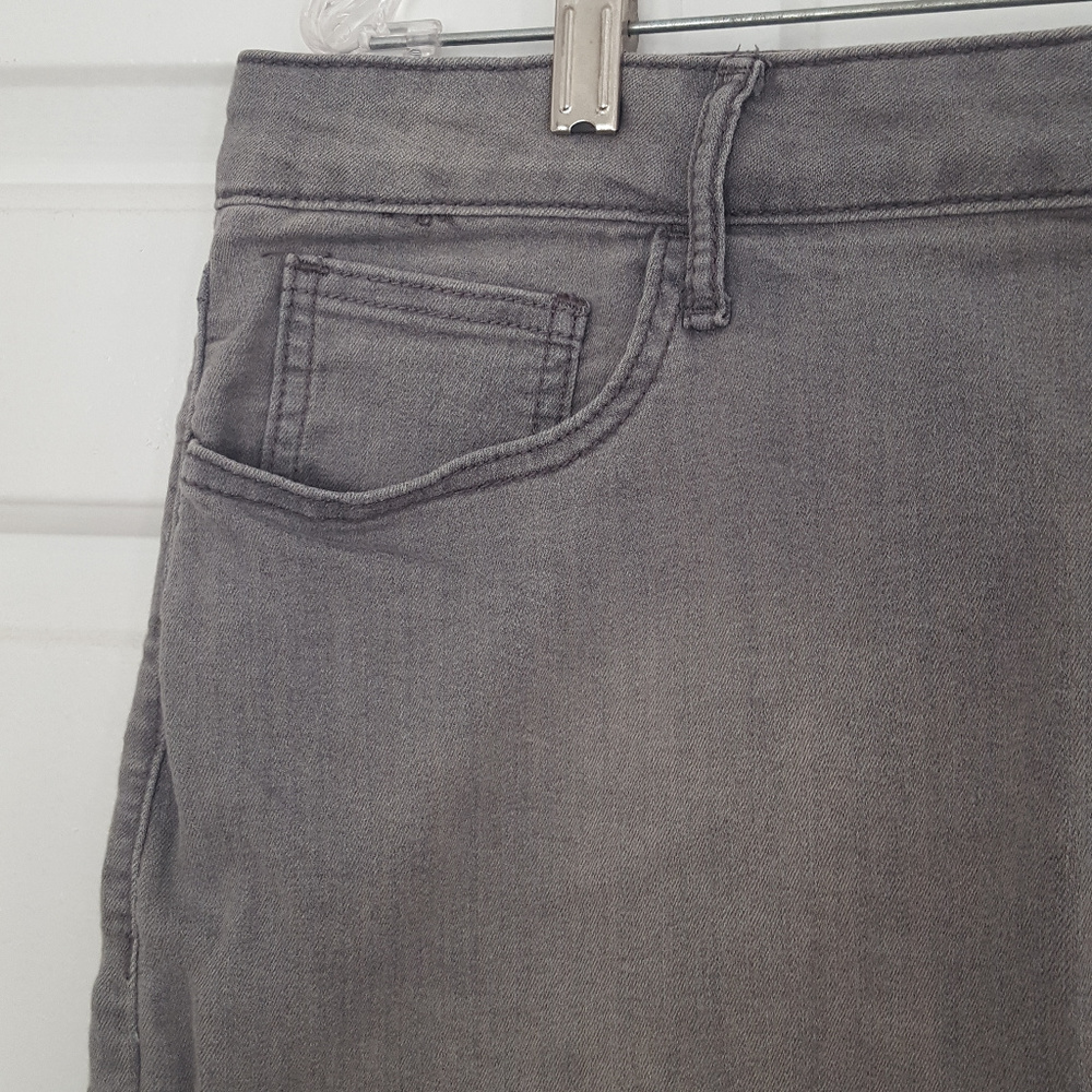 Old Navy Grey wash Denim skirt